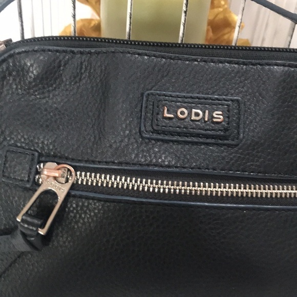 LODIS Black leather cross body bag adjustable strap 7high x 9wide - Picture 2 of 6